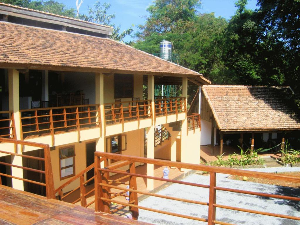 Lưu Trú Ở Đâu Khi Du lịch Nam Cát Tiên 2 Ngày 1 Đêm