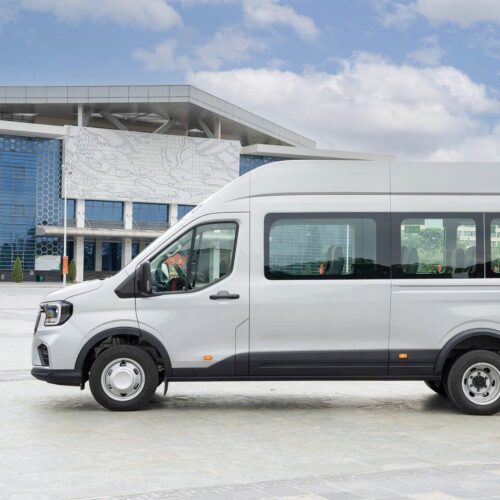 Kinh nghiệm khi thuê xe 18 chỗ hỗ trợ 24/7 bạn nên biết